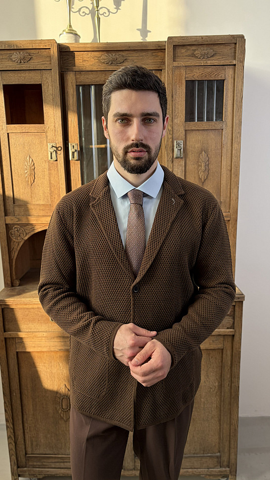 Коричневый кардиган